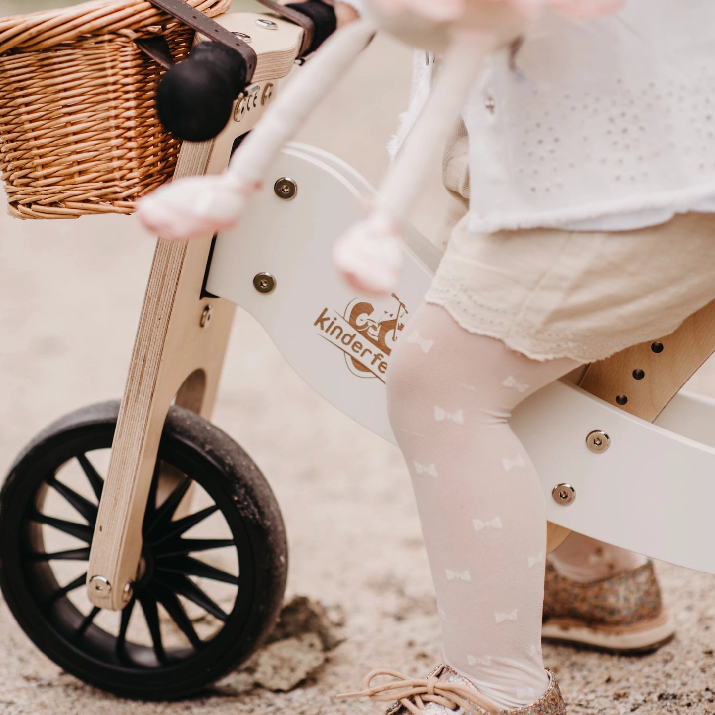 Kinderfeets 2-in-1 houten loopfiets & driewieler Tiny Tot Plus white