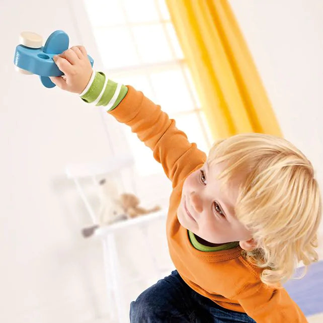 Hape klein vliegtuig