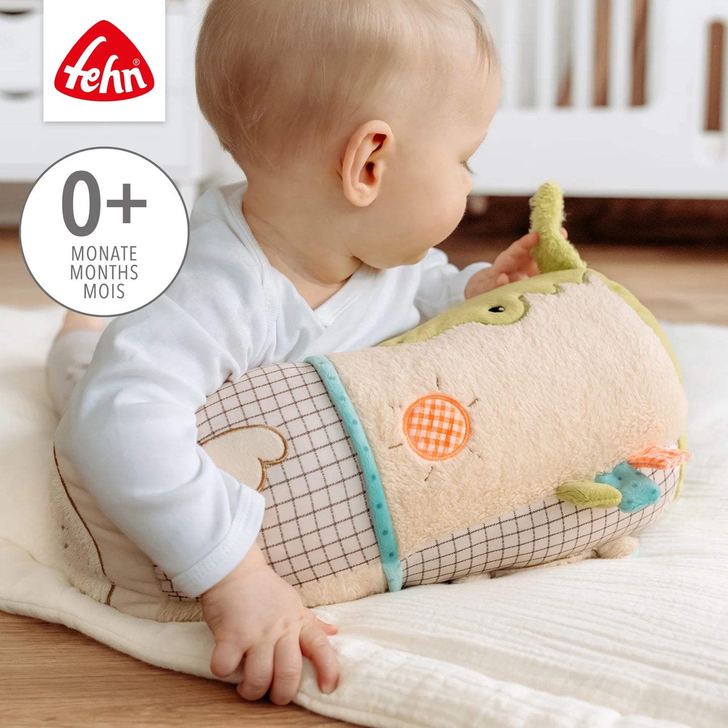 Fehn crawling roll capybara
