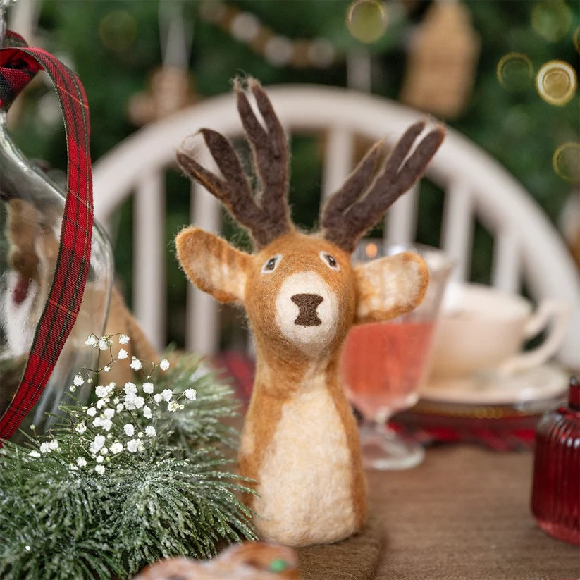 Decoratie hert bruin