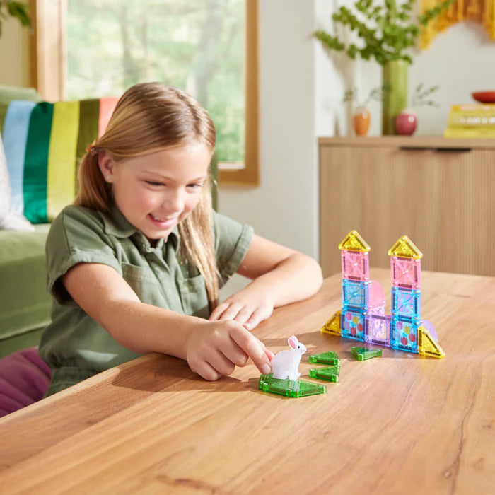 *Pre-order* Magna-tiles spring garden travel set