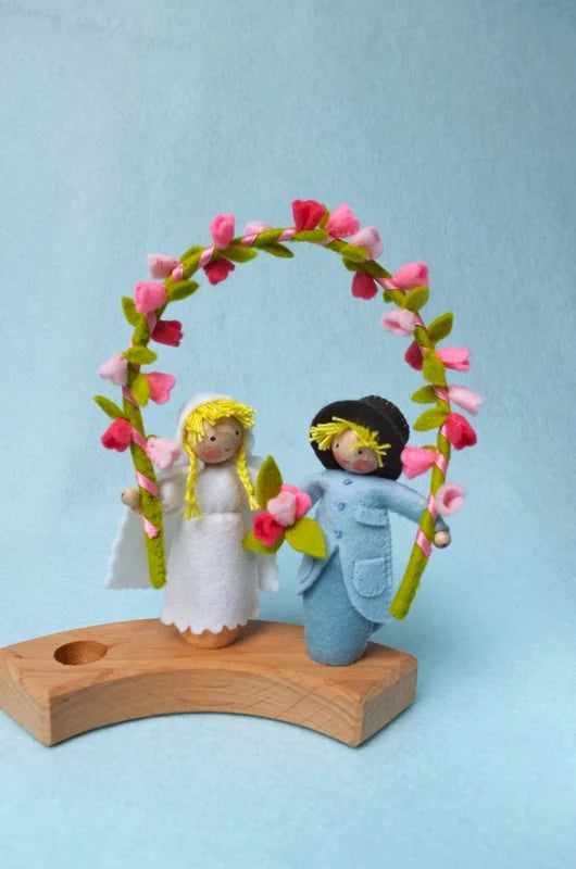 Steker pinksterbruid en bruidegom