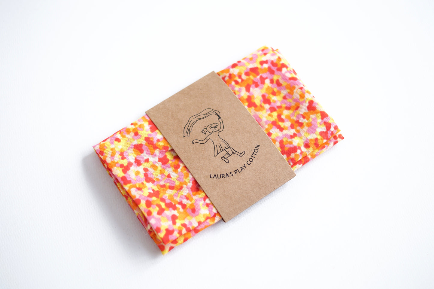 Laura's play cotton confetti warm 50 x 50 cm