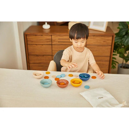 PlanToys sort & count cups orchard collection