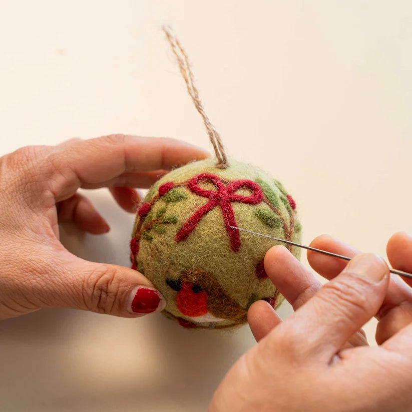 Hanger bal English christmas roodborstje