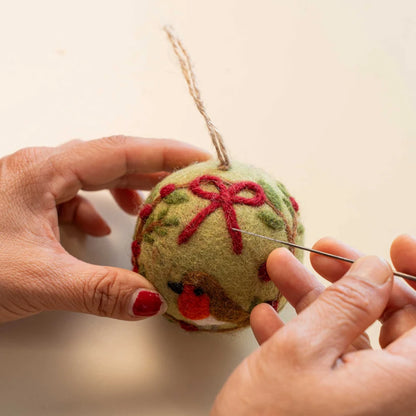 Hanger bal English christmas roodborstje