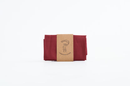 Laura's play cotton bordeaux red 50 x 50 cm