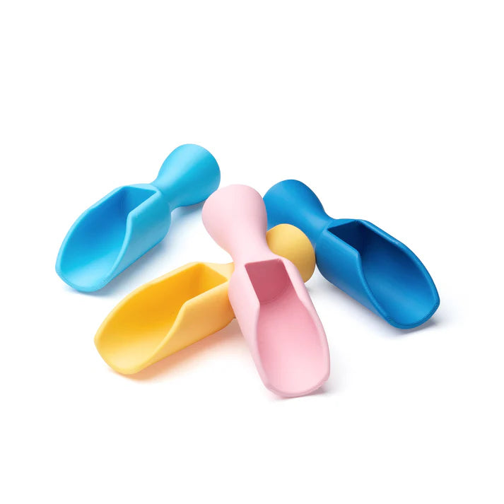 Little storytellers scoop