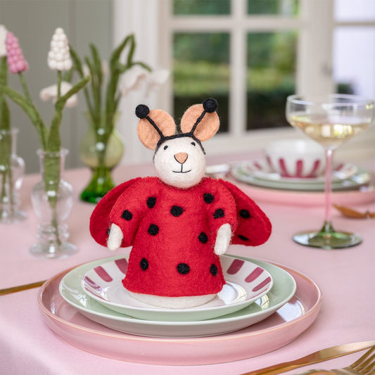 Decoratie muis lieveheersbeestje