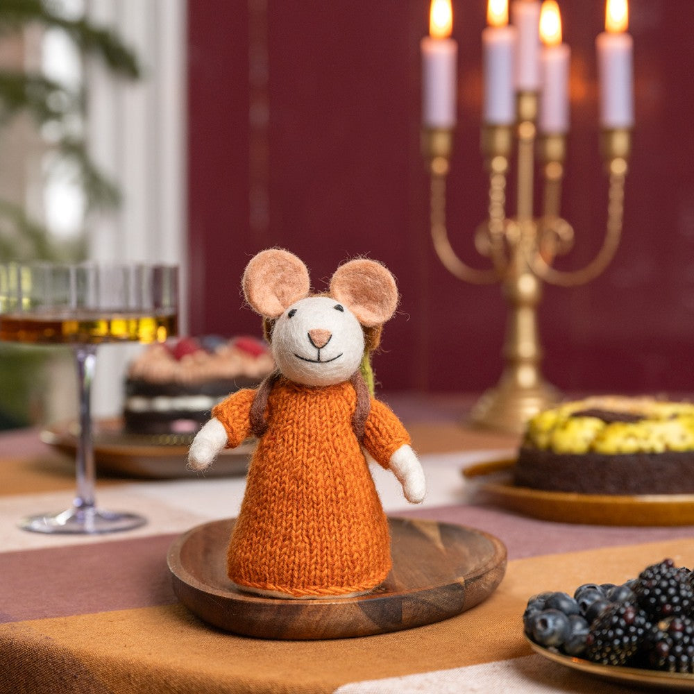 Decoratie muis wandelaar cognac