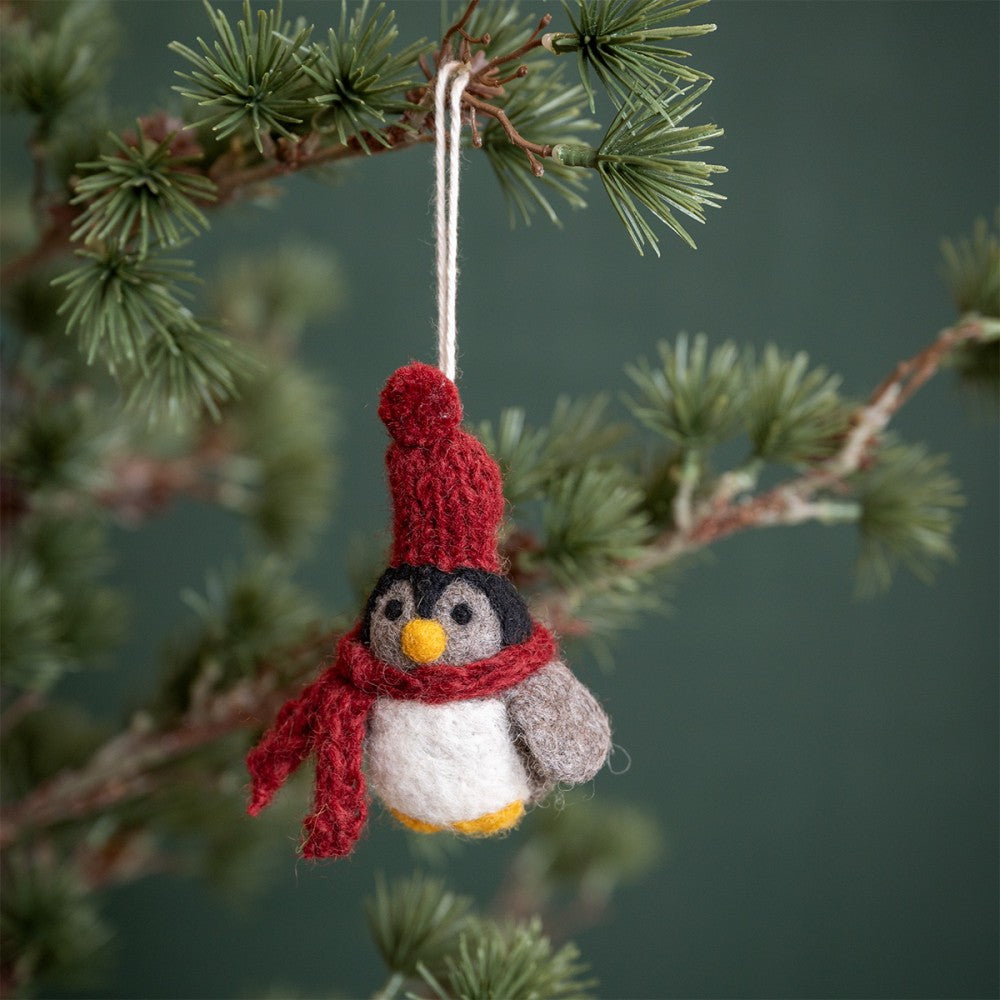 Hanger pinguin met muts