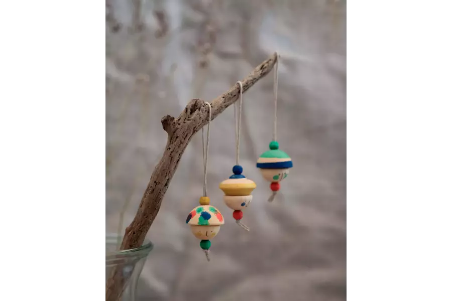 Grapat ornaments Nº 8 kind folks